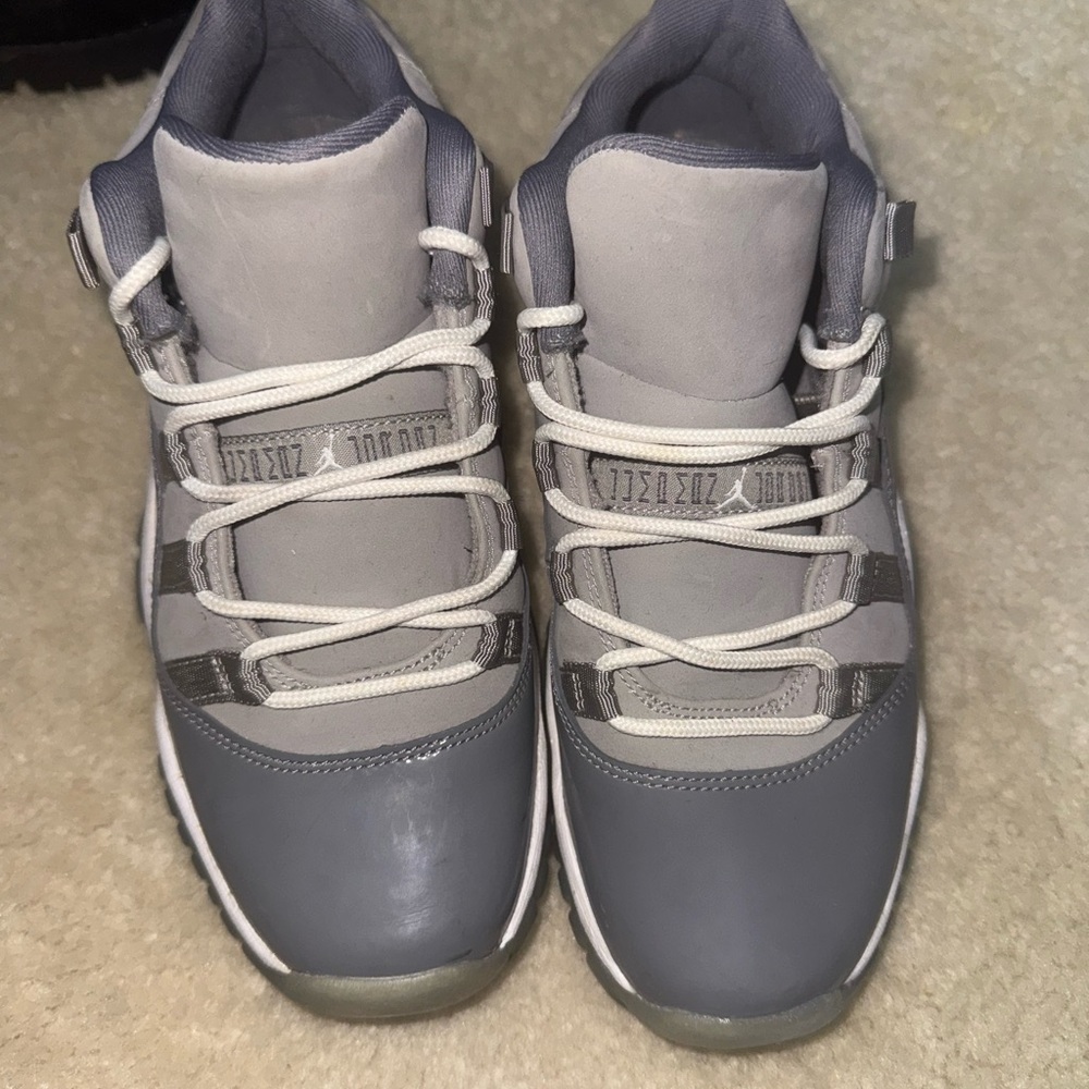 Jordan 11 cool grey 2018 release